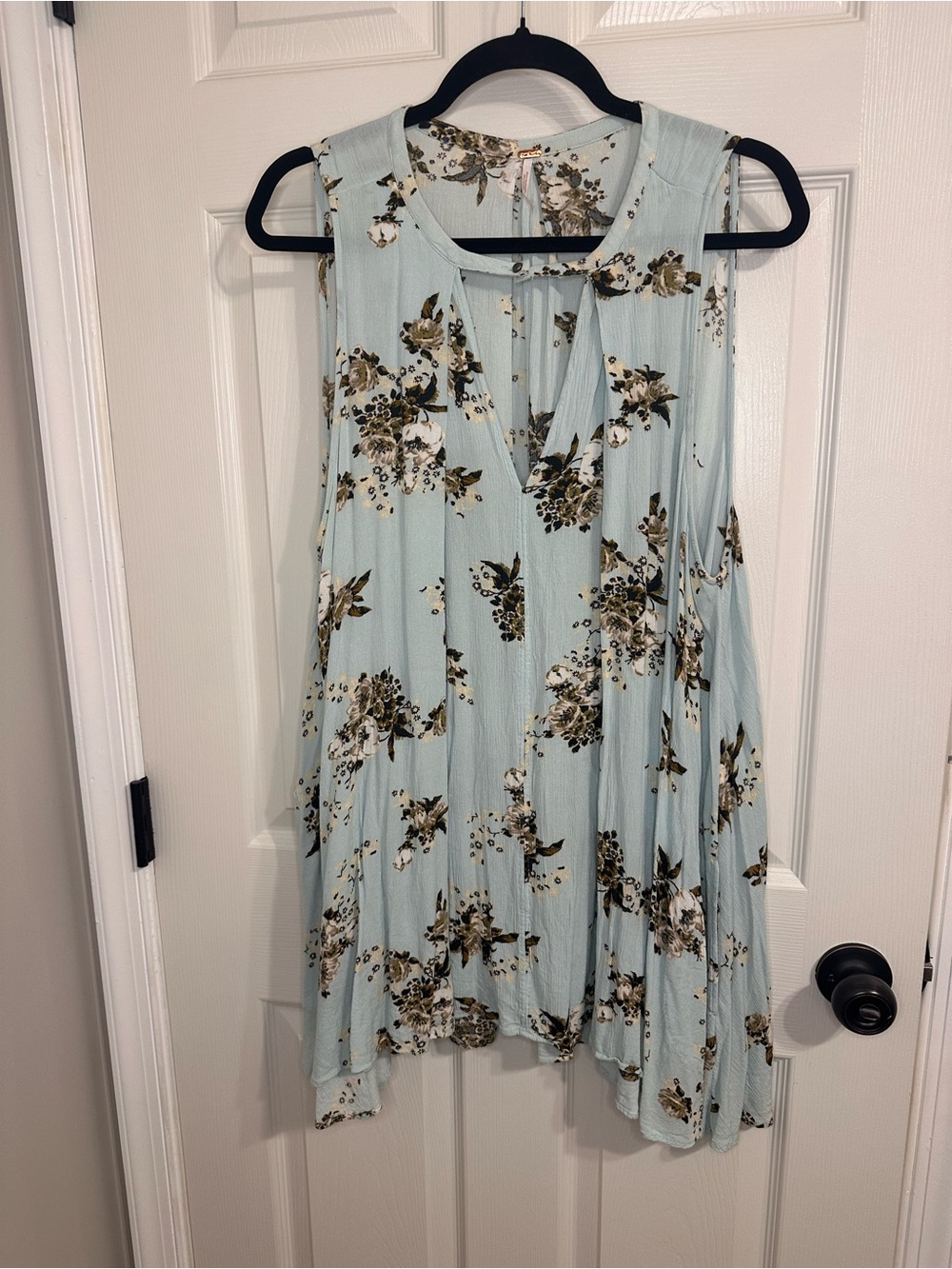 Free People Pale Blue Floral Keyhole Dress